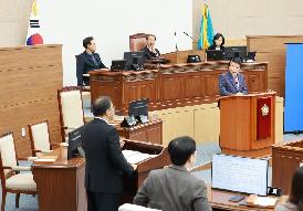 제148회 제4차 본회의 시정질문