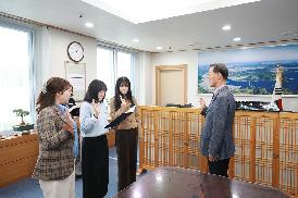 5급 승진 및 임기제 공무원 임용장 수여식